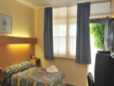 Windsor Heritage Motel Luaran gambar
